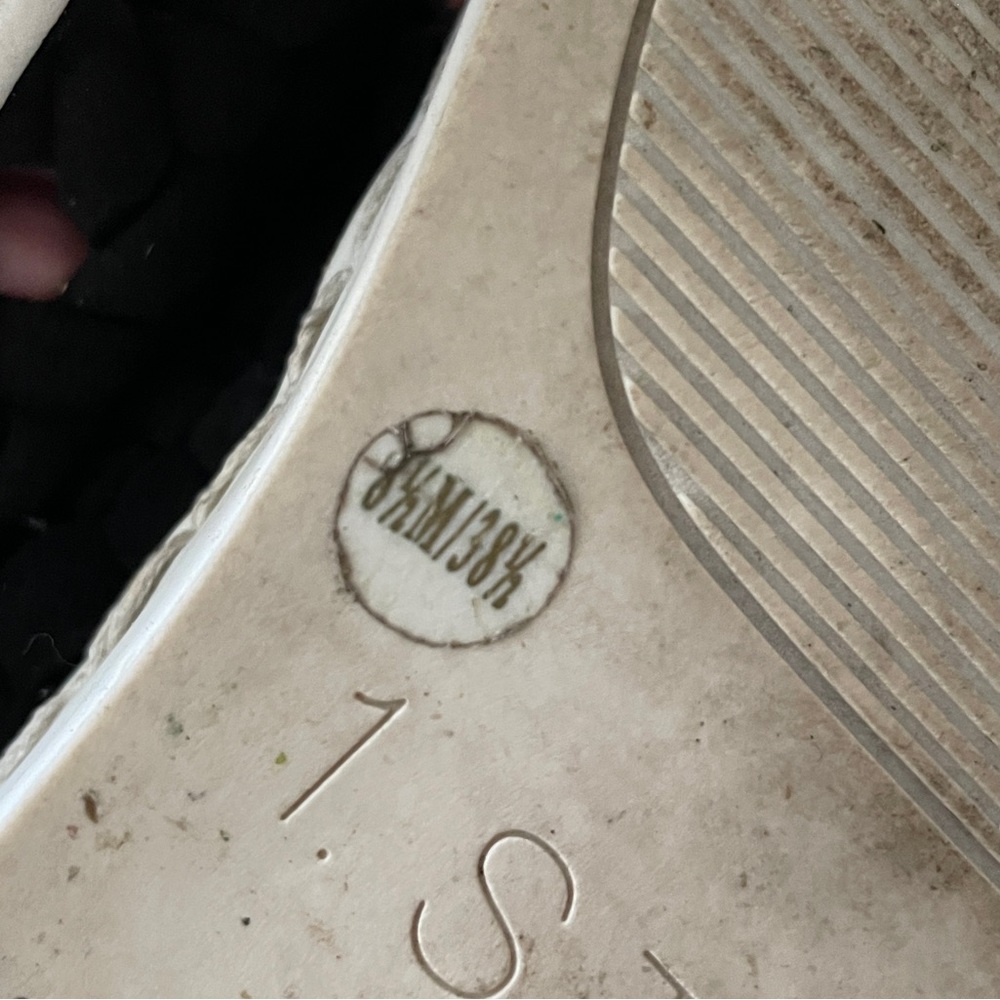 1. State Women’s Slip-On Sneakers. Size 8.5. - Picture 13 of 13